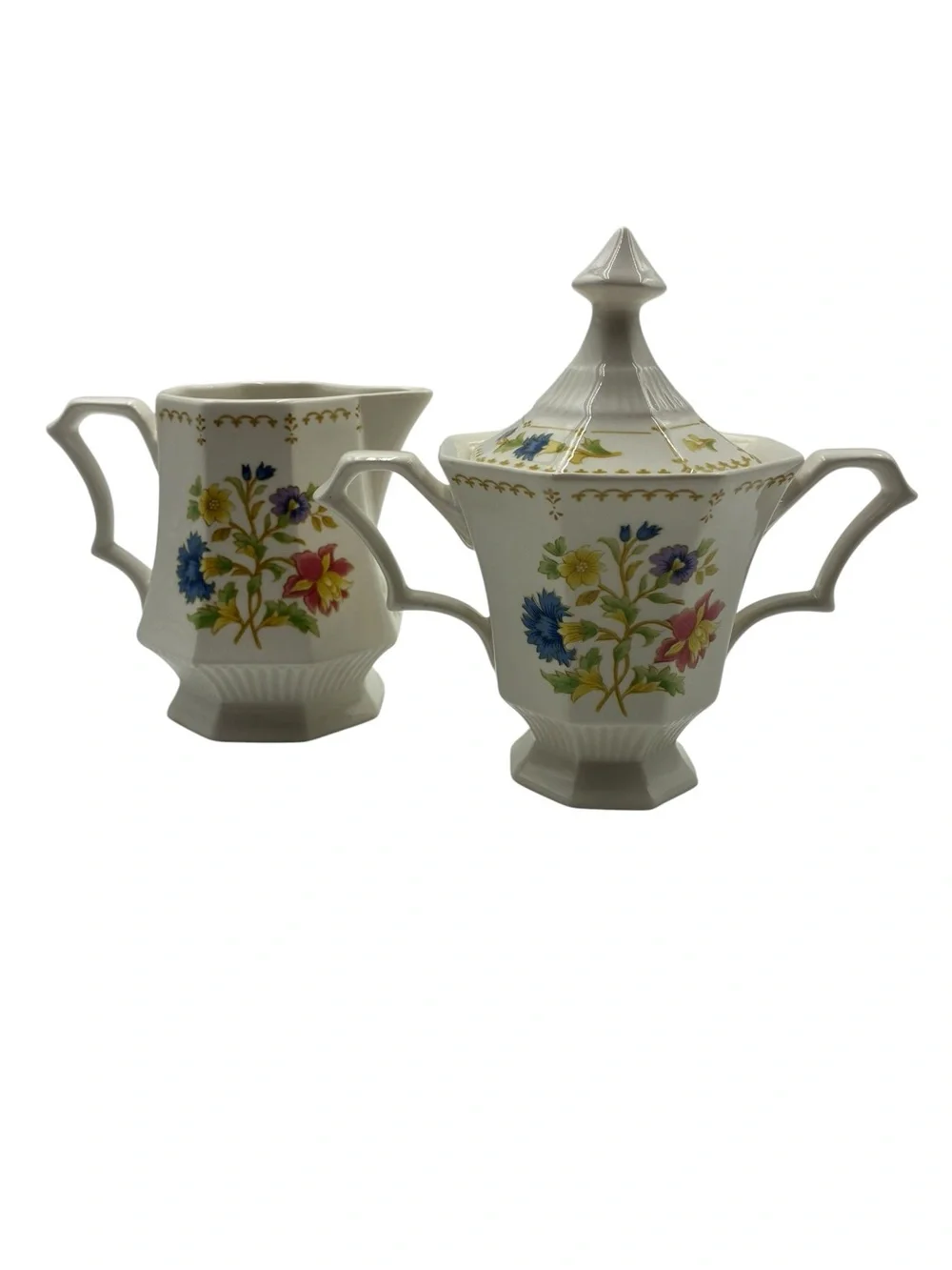 Nikko Classic Collection Magenta 3-Piece Set Platter, Creamer, Sugar Bowl Lid